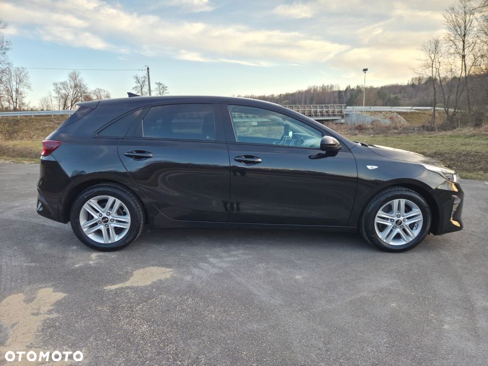 Kia Ceed 1.4 Attract - 4