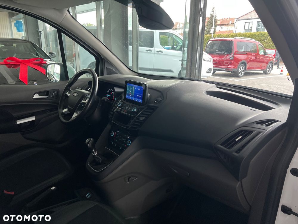 Ford Transit Connect - 34