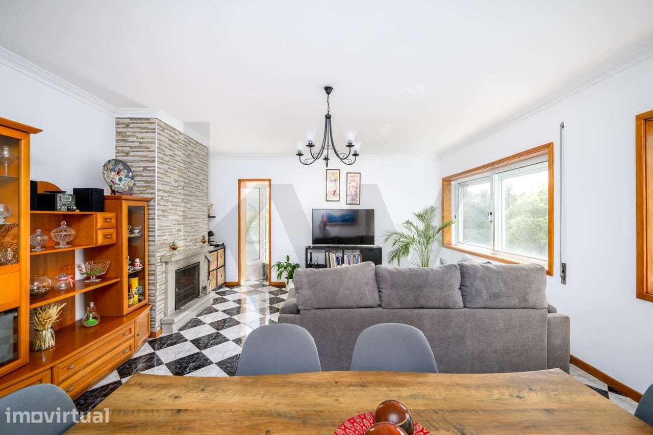 Apartamento T3 soalheiro e com 109 m2 de área útil. - Grande imagem: 3/24