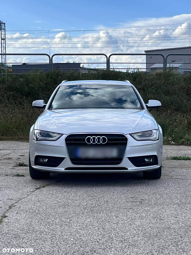 Audi A4 Avant - 10