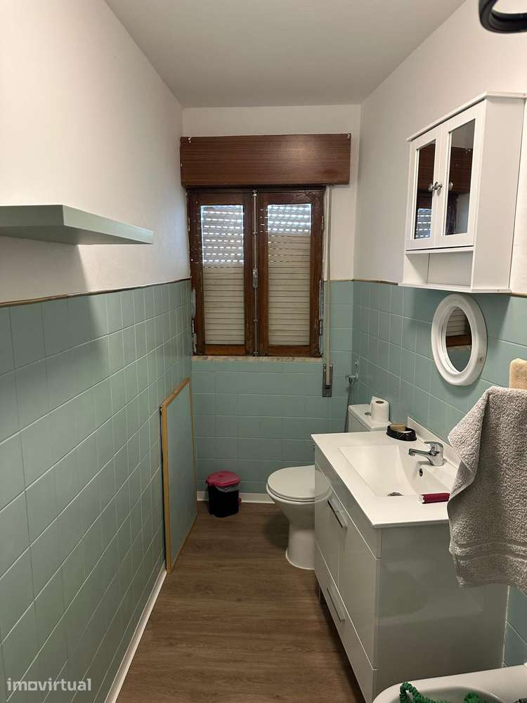 Moradia de 2 Pisos no Centro de Foz Côa - Grande imagem: 5/18