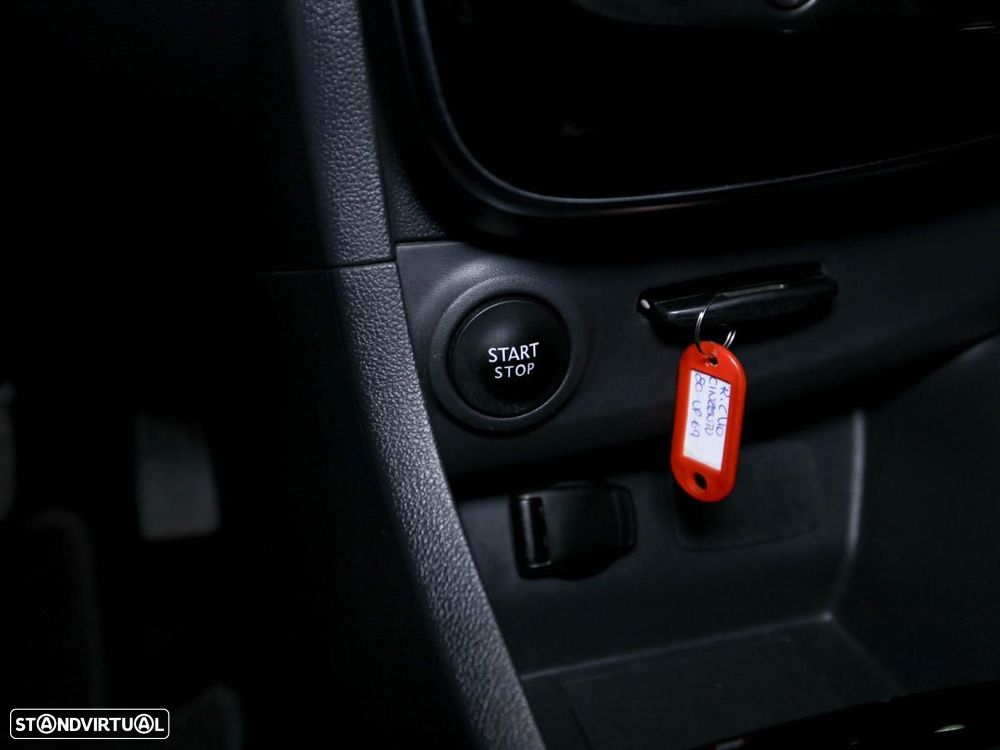 Renault Clio 1.5 DCI INTENS VAN c/iva - 18