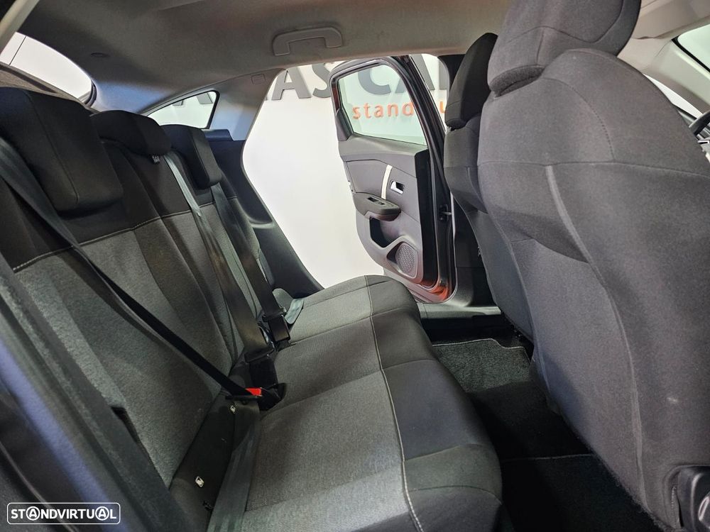 Citroën C4 1.2 PureTech Feel Pack - 13
