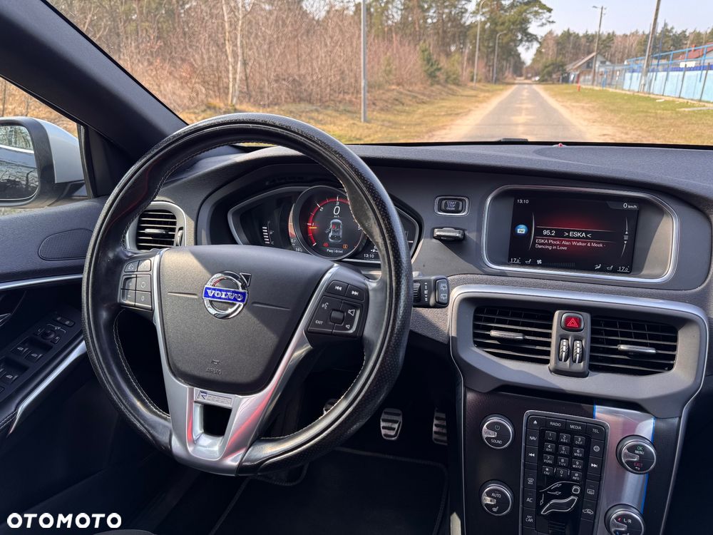 Volvo V40 D2 RDesign - 13