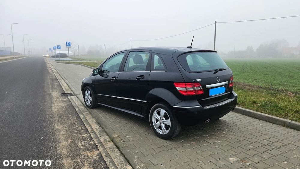 Mercedes-Benz Klasa B 200 CDI Elegance DPF Edition 10 - 21