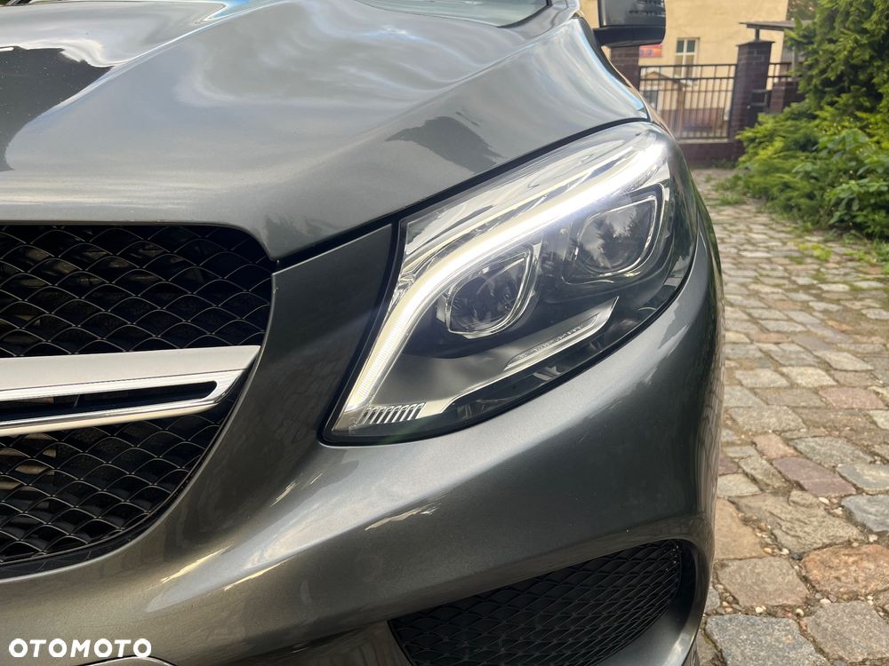 Mercedes-Benz GLE - 13