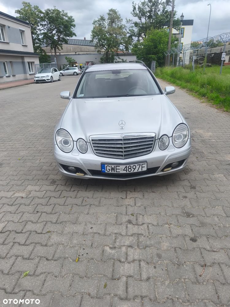 Mercedes-Benz Klasa E 220 CDI Classic - 3