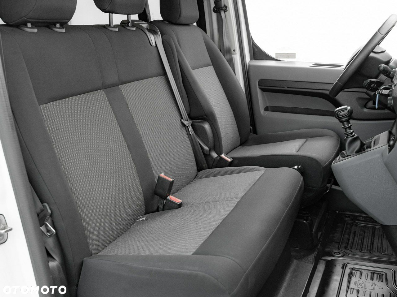 Toyota ProAce Kombi 2.0 D-4D Long 2,8t - 23