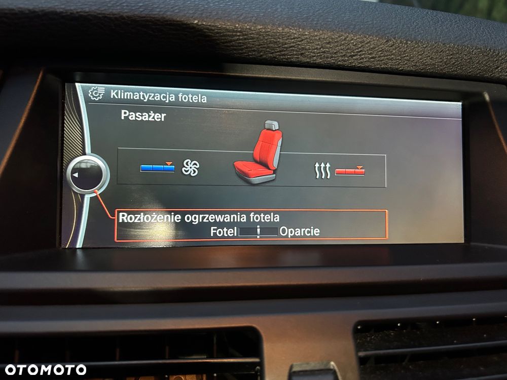 BMW X5 xDrive35d - 33