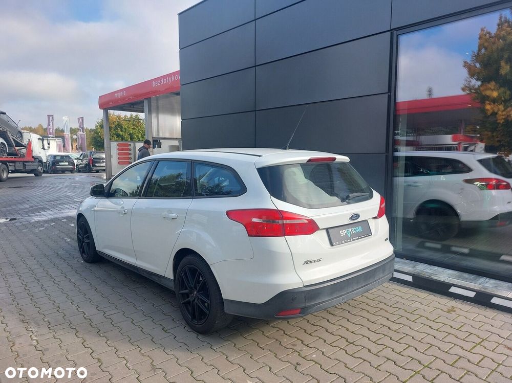 Ford Focus 1.0 EcoBoost Trend ASS - 4
