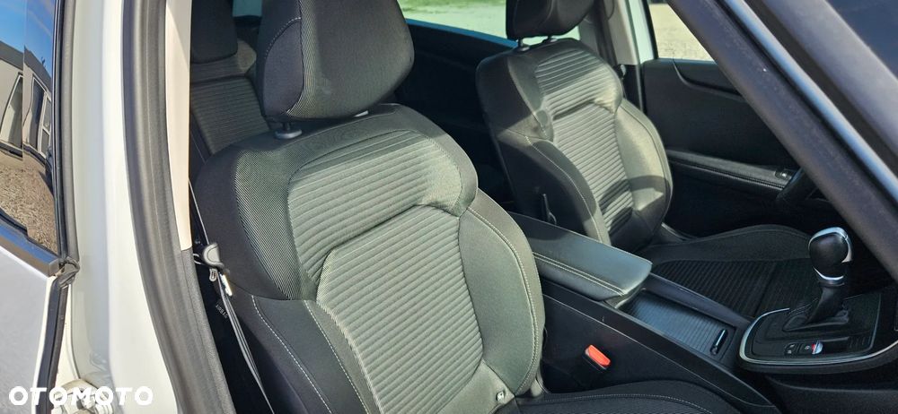 Renault Scenic BLUE dCi 120 EDC BUSINESS EDITION - 27