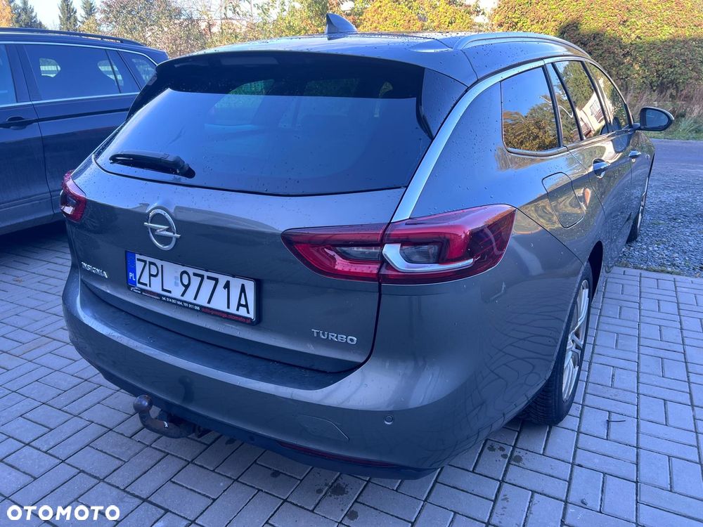 Opel Insignia - 16
