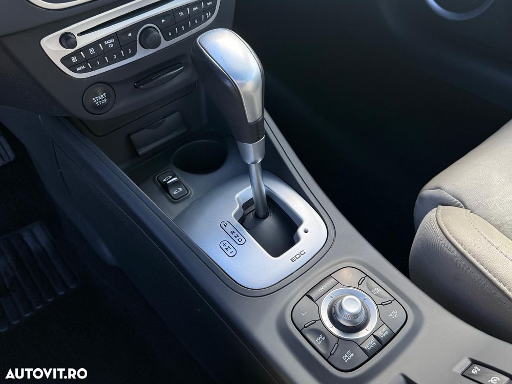 Renault Megane dCi 110 FAP EDC Dynamique - 15