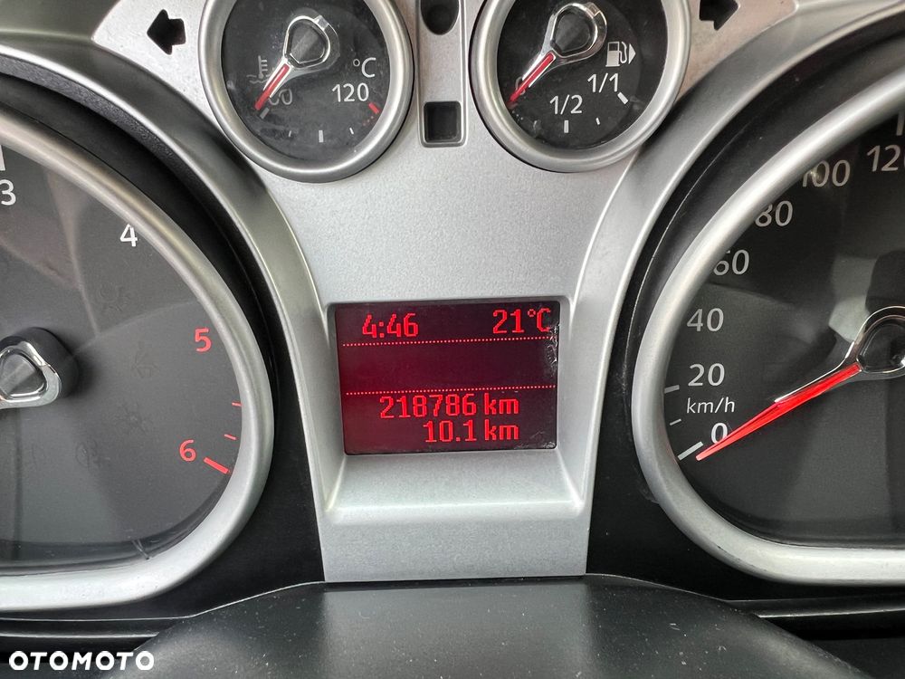 Ford Kuga 2.0 TDCi 2x4 Trend - 13