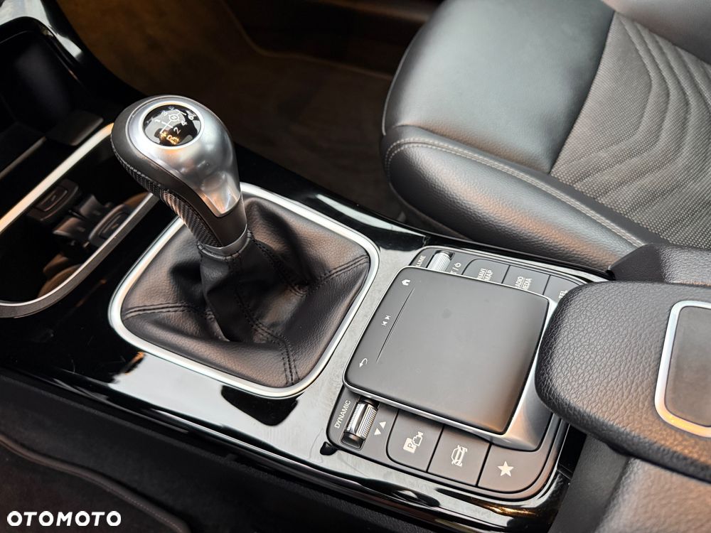 Mercedes-Benz Klasa A 180 d Style - 21