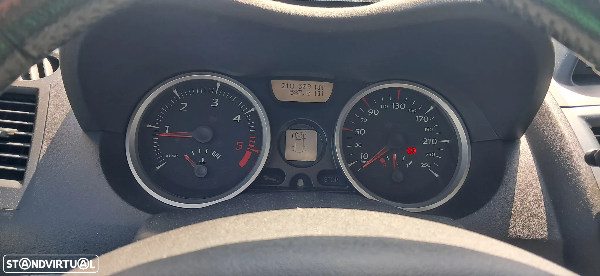 Renault Mégane 1.5 dCi Dynamique - 6