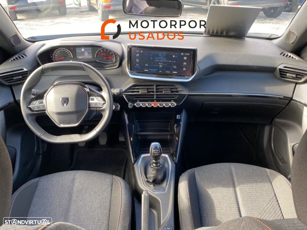 Peugeot 2008 1.2 PureTech Style - 8