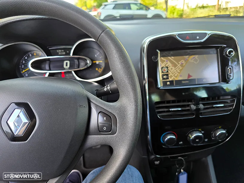 Renault Clio 0.9 TCE Confort - 17