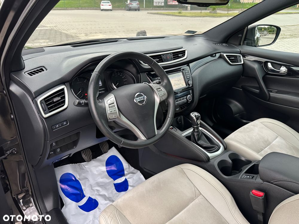 Nissan Qashqai 1.6 dCi Tekna S&S - 10