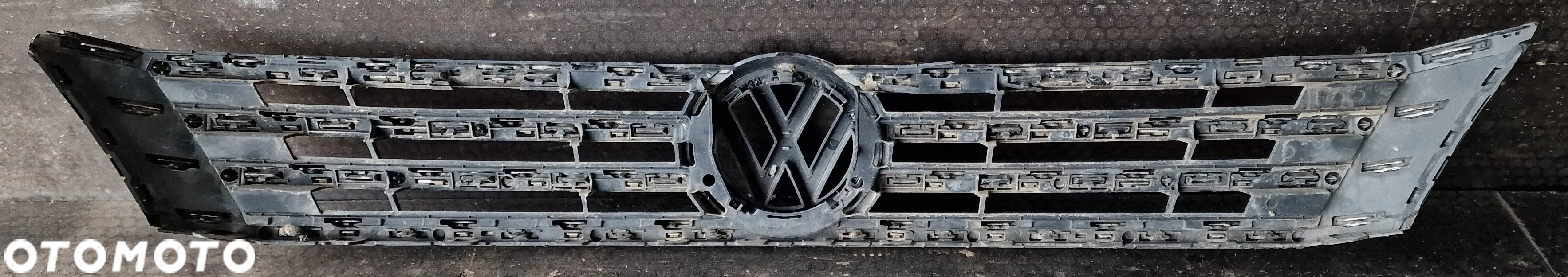 GRILL ATRAPA CHŁODNICY VW PASSAT B7 - 5