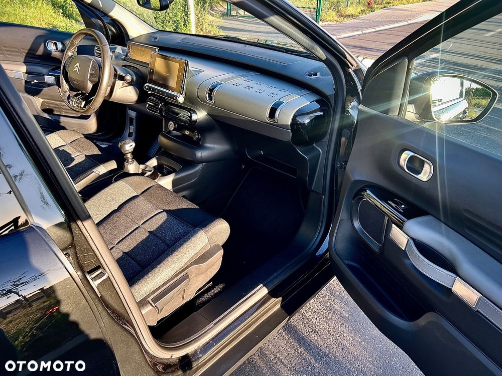 Citroën C4 Cactus 1.2 PureTech Shine S&S - 17