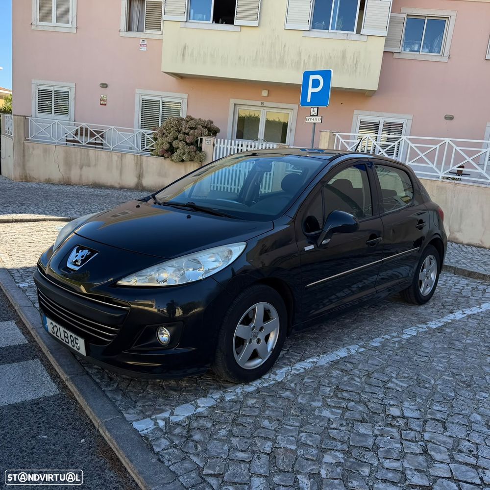 Peugeot 207 1.4 16V SE Millesim 200 Anos - 1