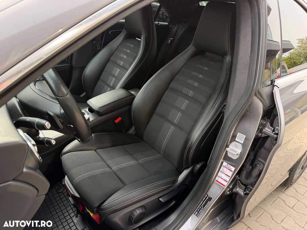 Mercedes-Benz CLA 180 d 7G-DCT - 17