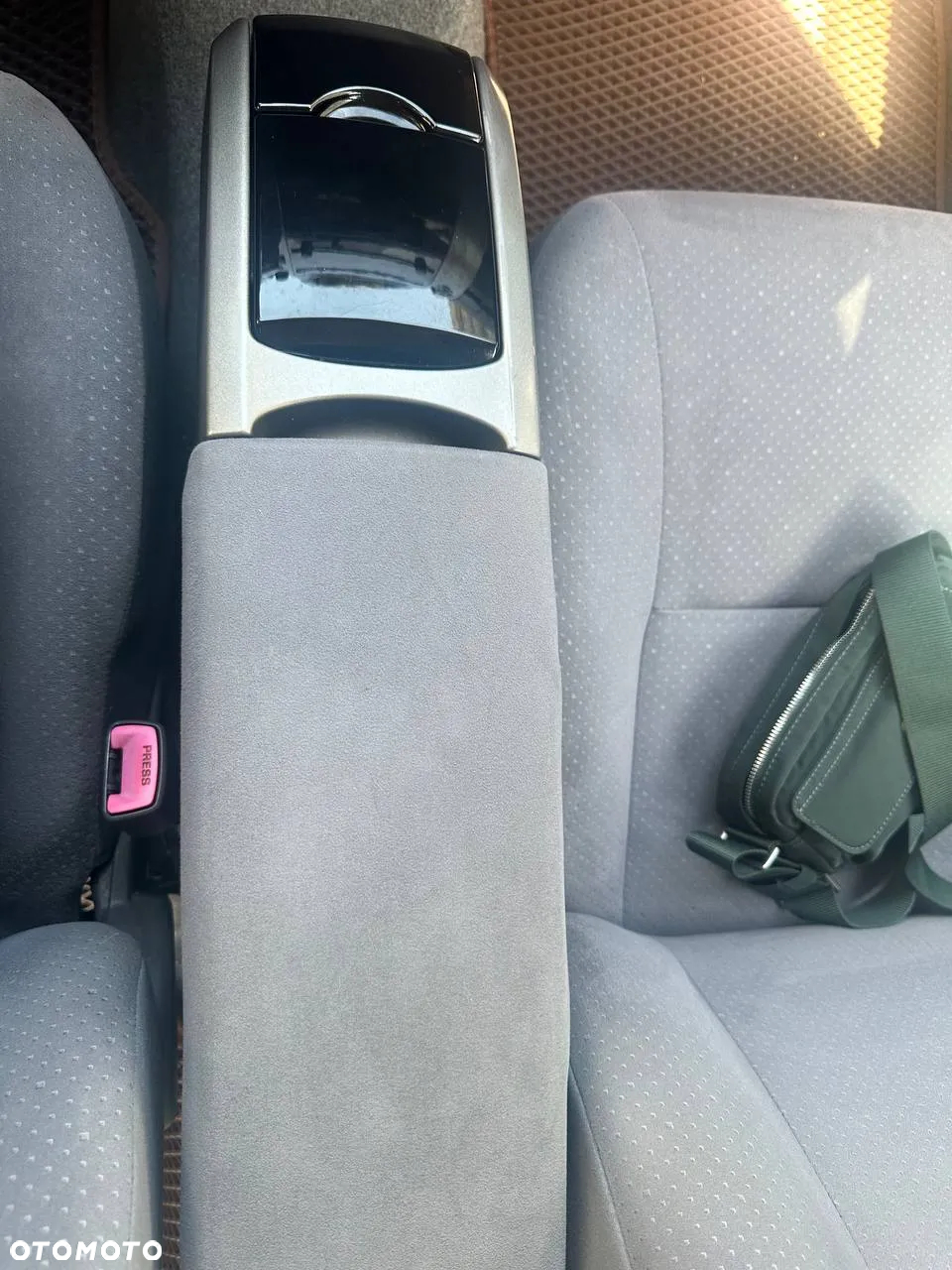 Toyota Prius - 16