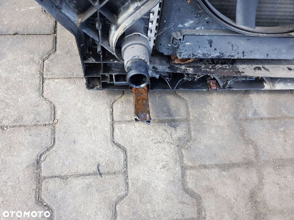 AUDI A4 B8 LIFT 11-15r 2.0 TDI PAS PRZEDNI CHŁODNICE WENTYLATORY MANUAL - 8