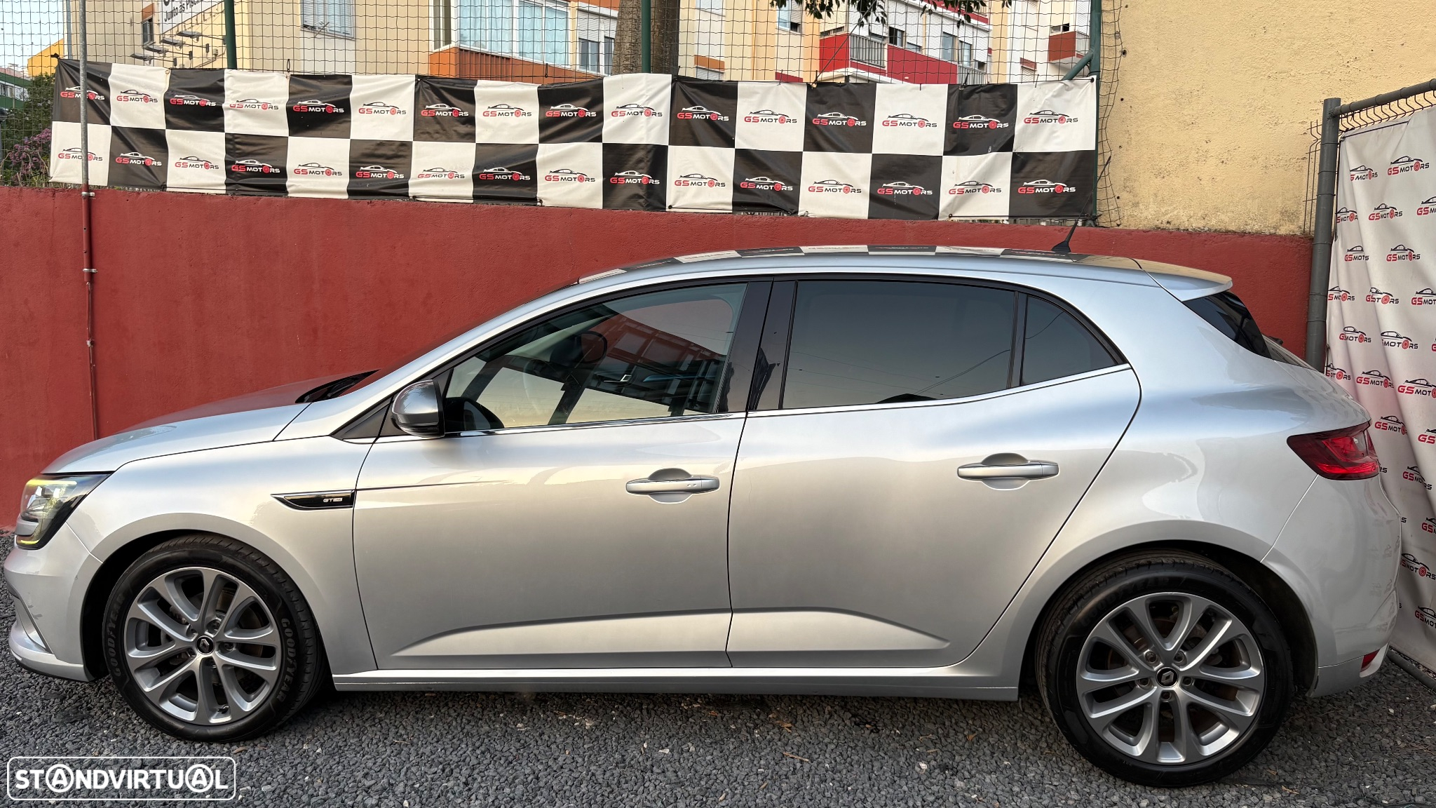Renault Mégane 1.5 Blue dCi GT Line J18 - 3