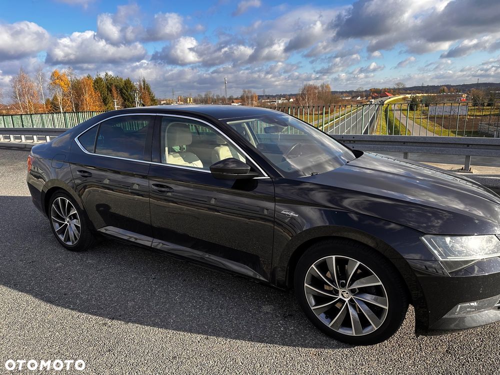 Skoda Superb 2.0 TDI L&K DSG - 1