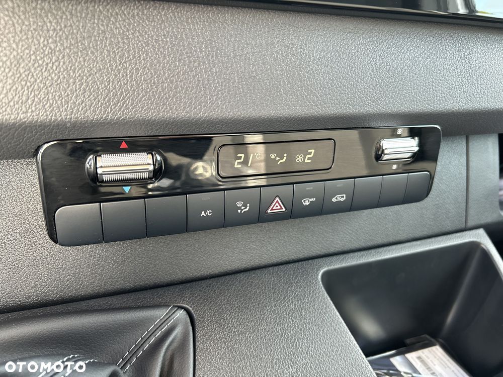 Mercedes-Benz Sprinter 319 CDI Long PRO - 18