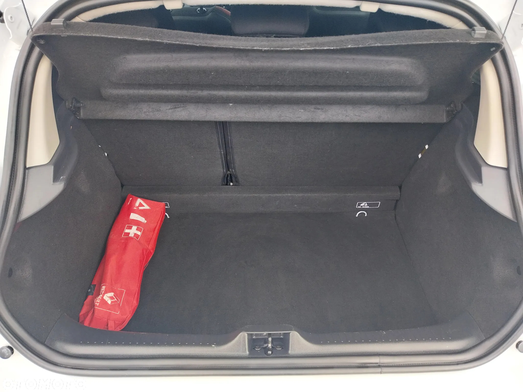 Renault Clio 1.5 dCi Energy Alize EU6 - 36