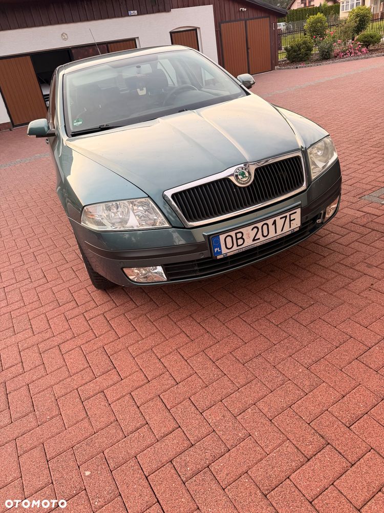 Skoda Octavia 1.6 Active - 1