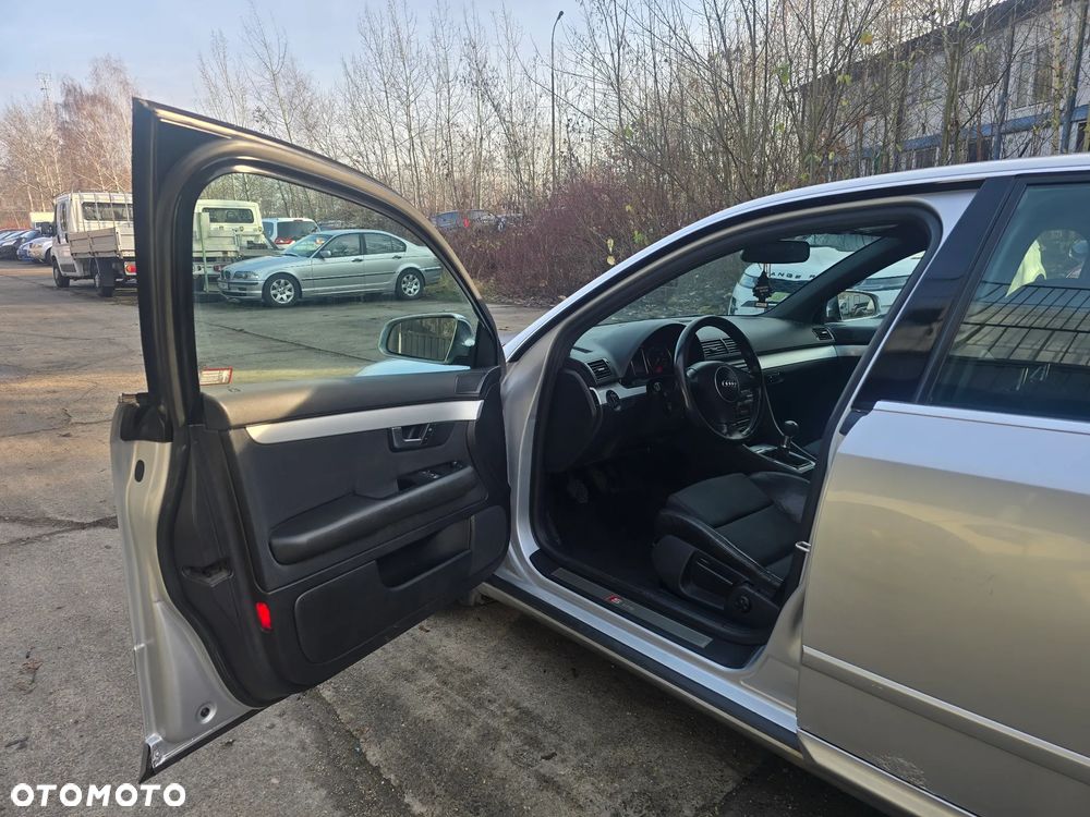 Audi A4 Limousine 1.8T - 11