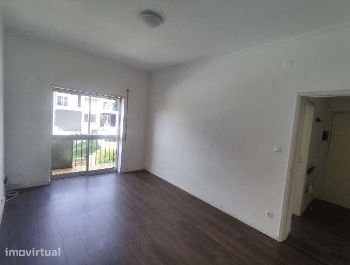 Apartamento T2em Nogueira Braga - Grande imagem: 2/10