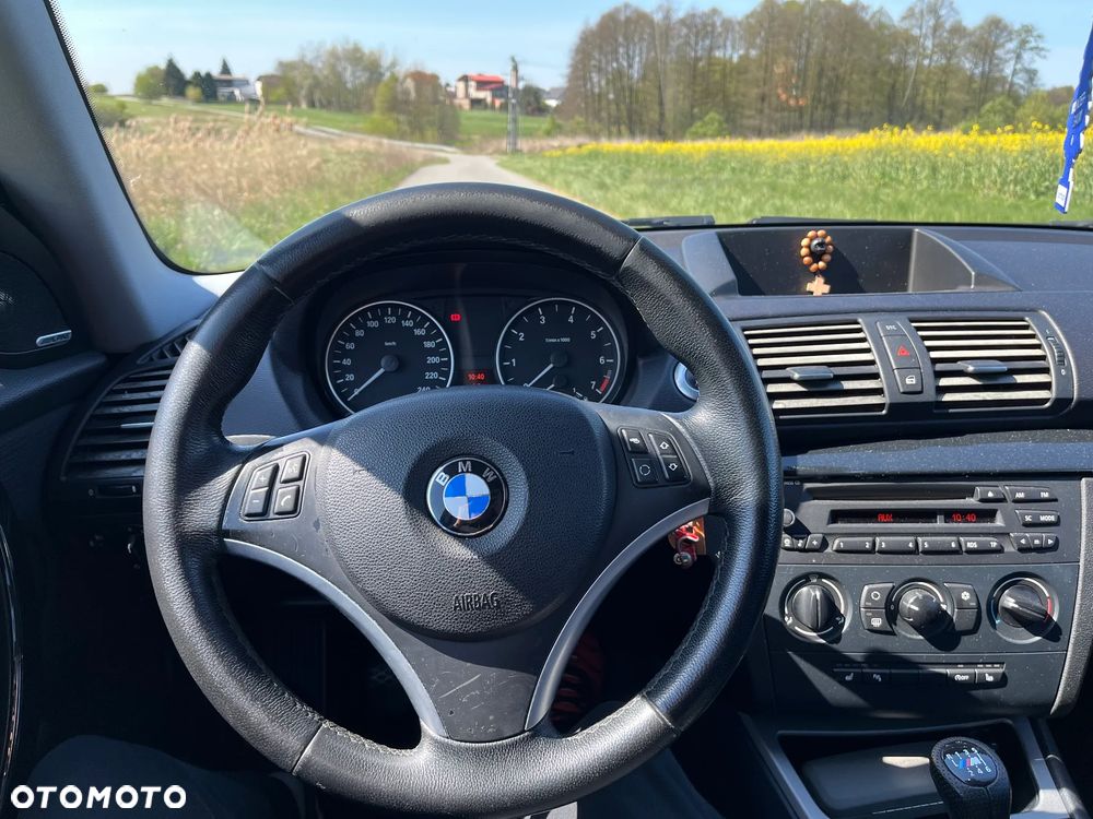 BMW Seria 1 - 17