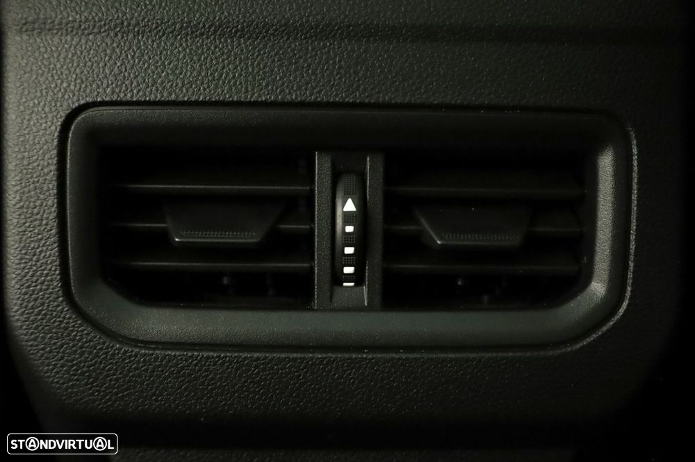 Renault Austral 1.2 E-Tech Iconic Espirit - 23