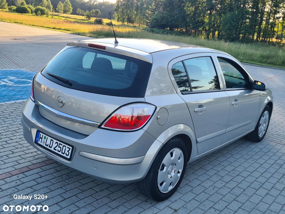 Opel Astra - 9