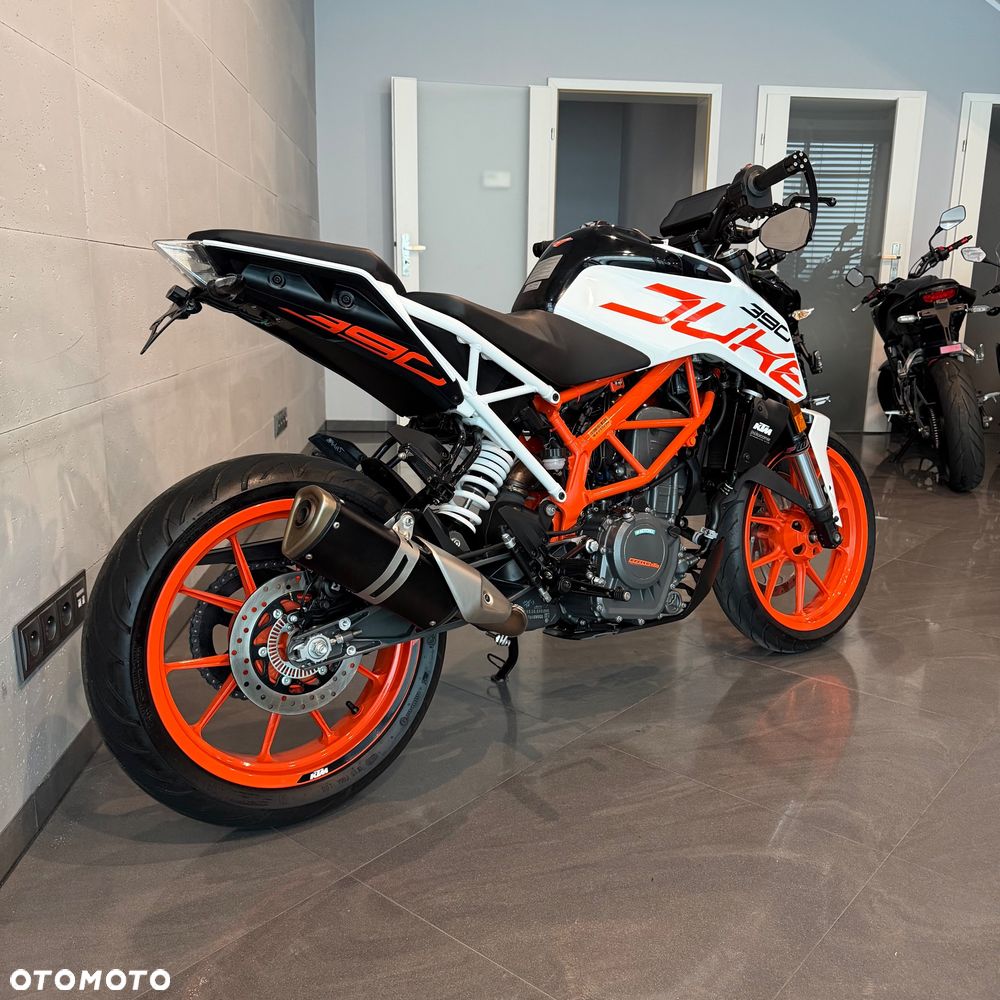 KTM Duke - 3