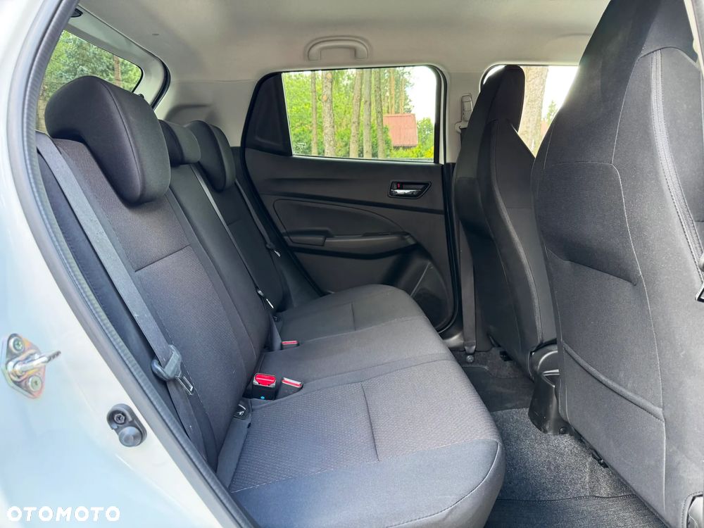 Suzuki Swift Sport 1.4 Boosterjet Hybrid - 33