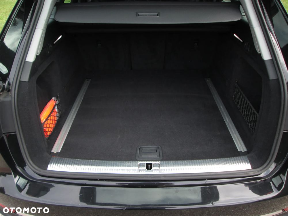 Audi A4 Avant 2.0 TDI S tronic - 16