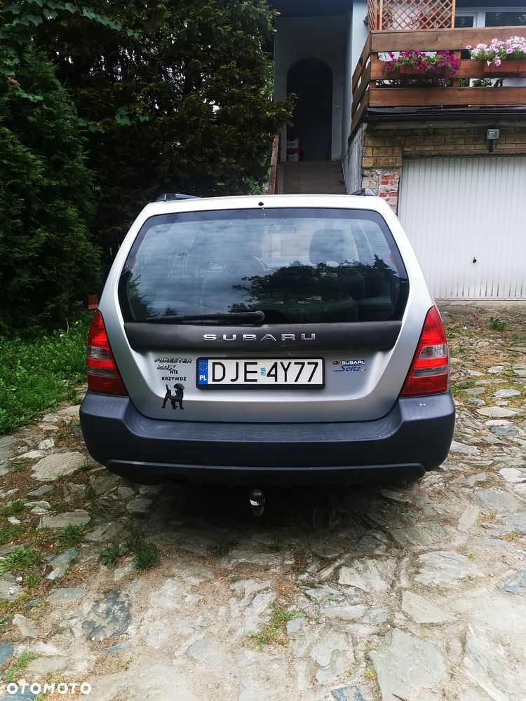 Subaru Forester 2.0 X - 8