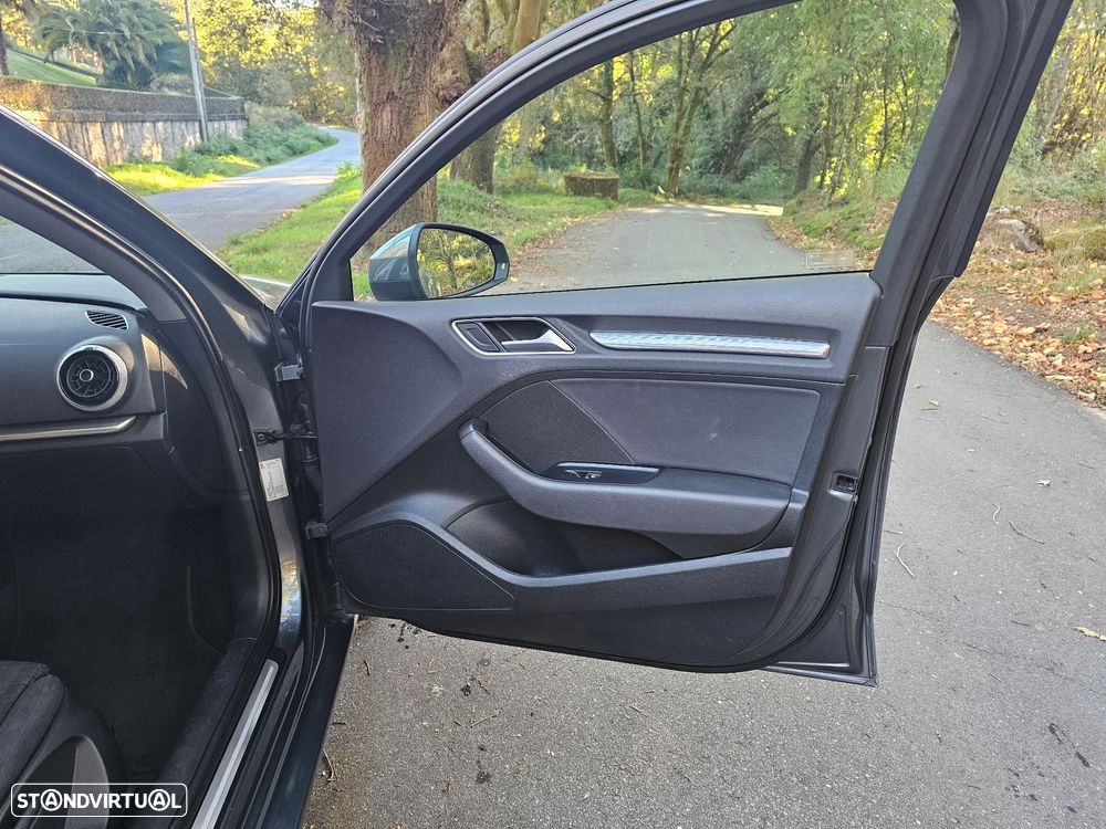 Audi A3 Limousine 1.6 TDI S-line - 22