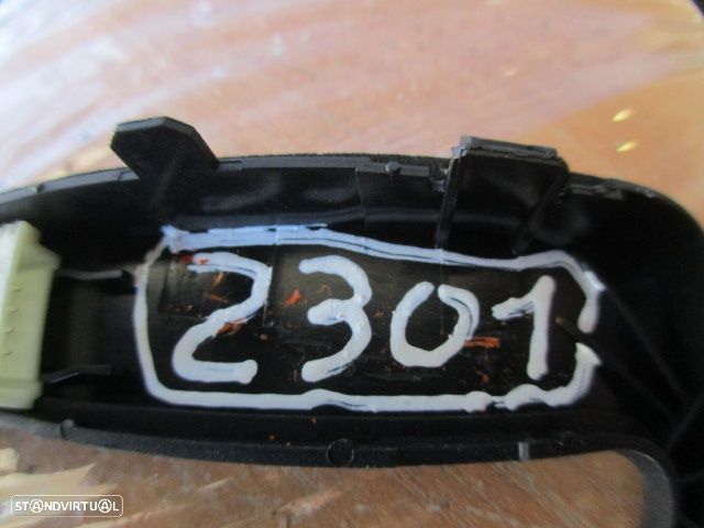 Grelha Friso 715564303F BMW E92 COUPE FASE 2 2012 335D 285CV 2P BRANCO INTERIOR GRE VELOCIDADES - 6