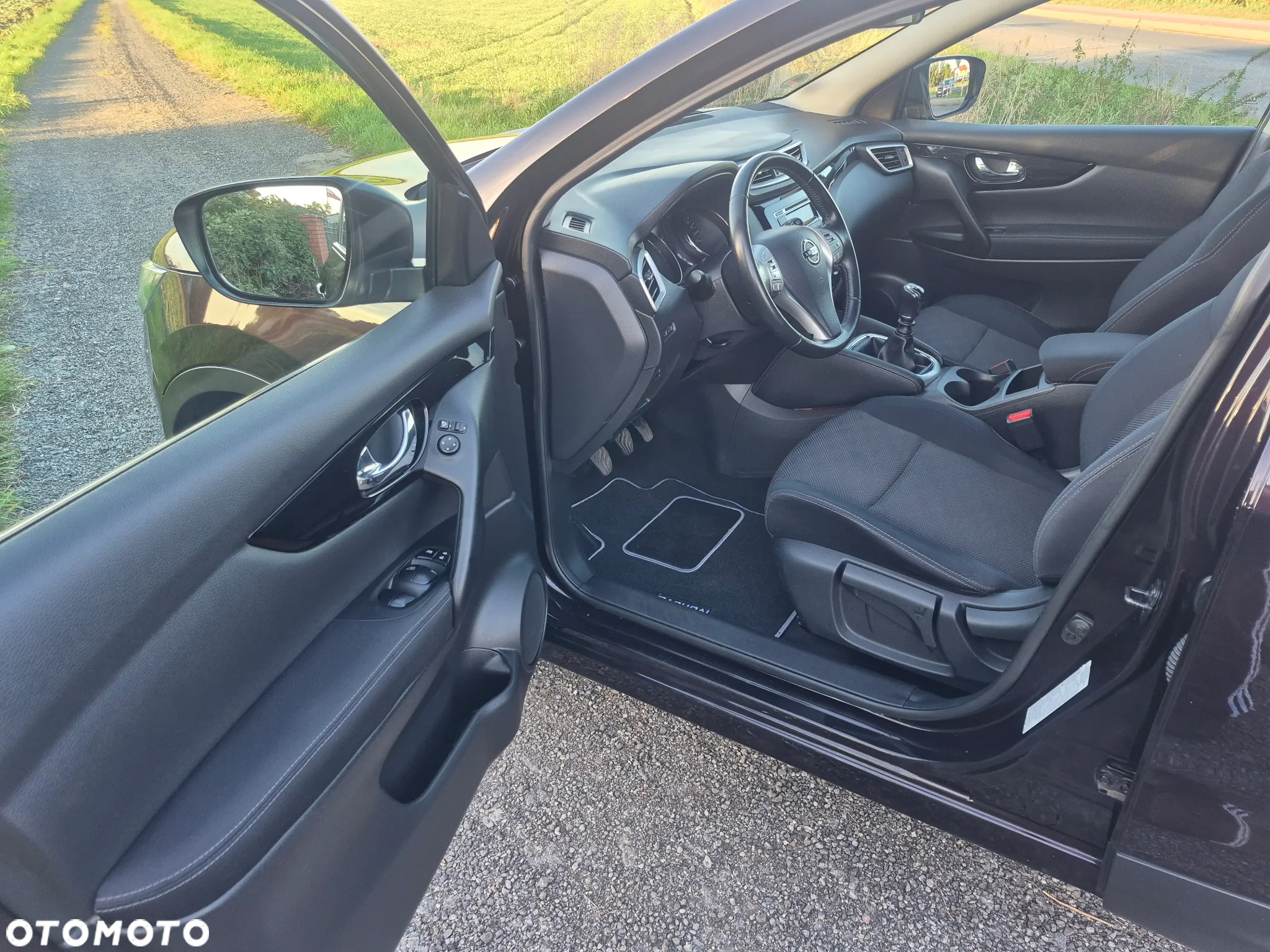 Nissan Qashqai 1.2 DIG-T N-Connecta - 22