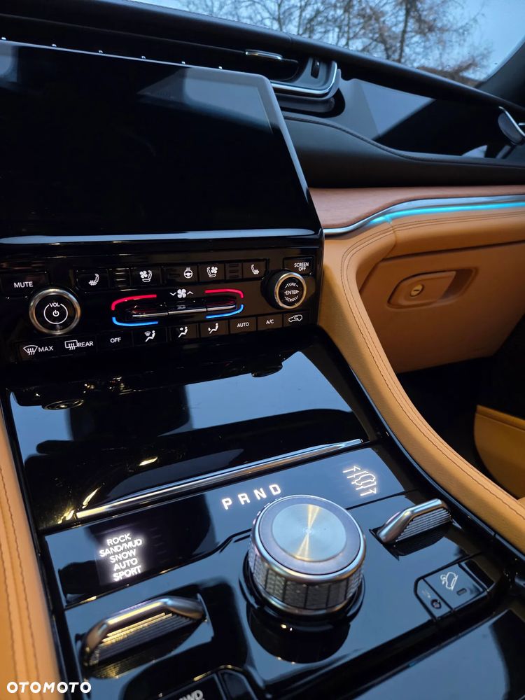 Jeep Grand Cherokee 3.6 V6 Pentastar 4WD Automatik Summit - 15