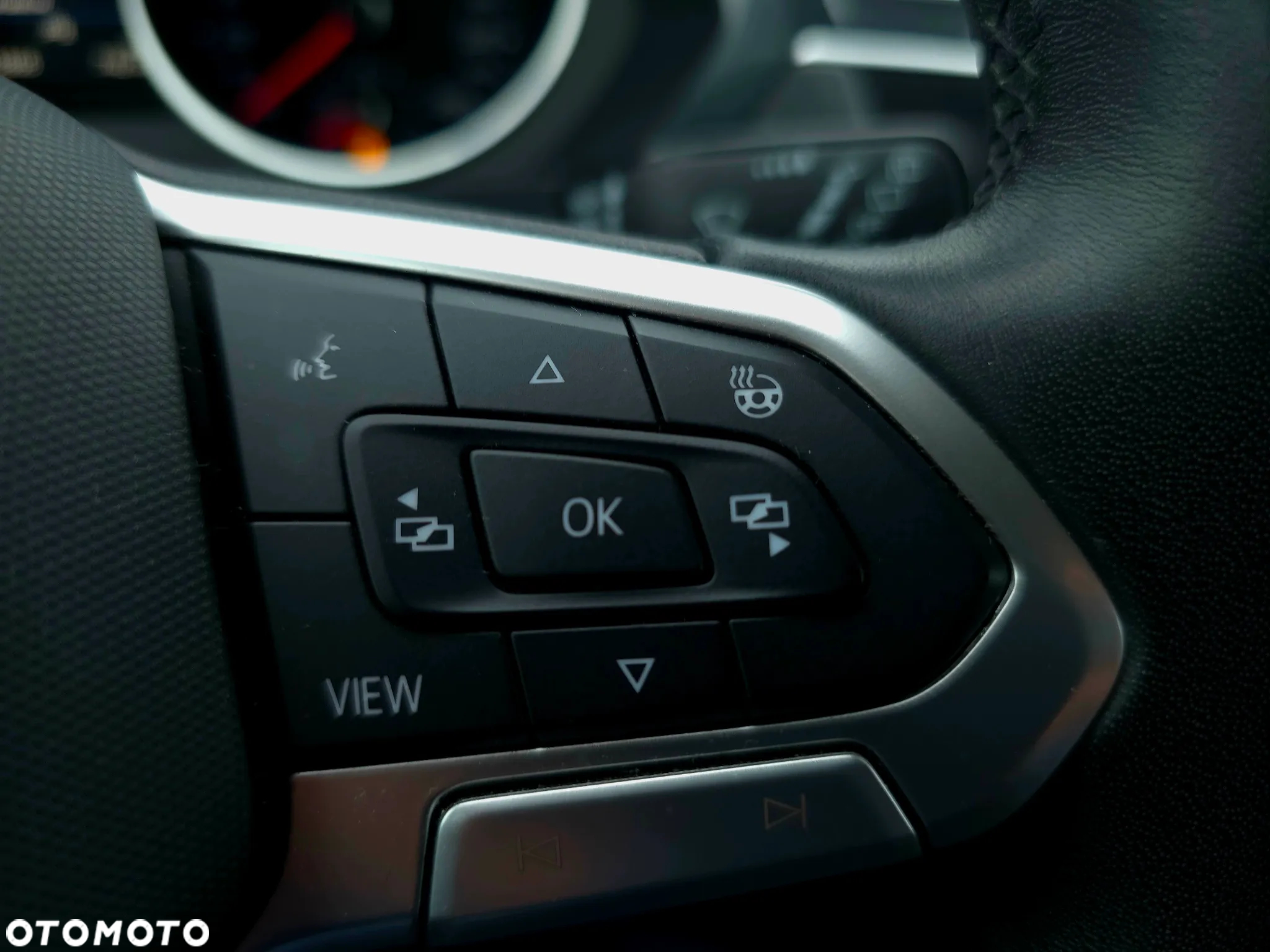 Volkswagen Tiguan 2.0 TDI SCR Life - 18