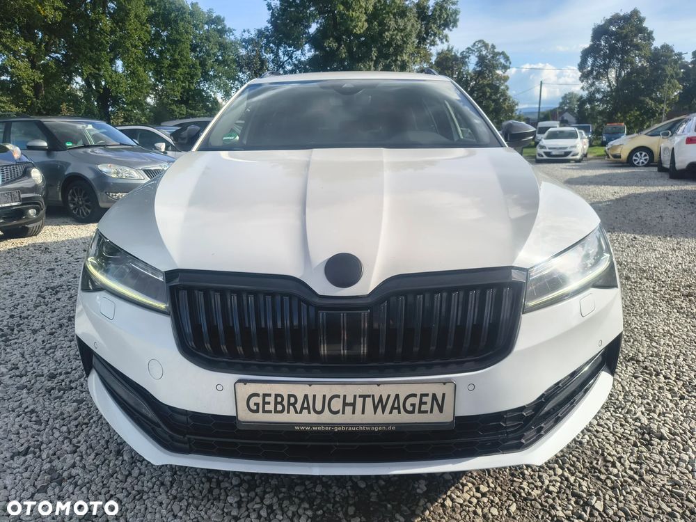 Skoda Superb 2.0 TDI DSG Sportline - 3