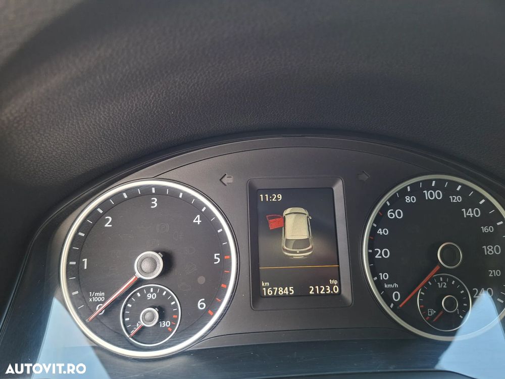 Volkswagen Tiguan 2.0 TDI 4Motion DSG Sport & Style - 10